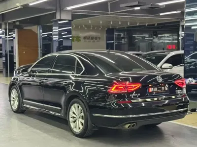 Volkswagen Passat 2017, 80000 км, за 7327.7 USD - фото 9