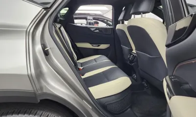 Lexus NX 2023, 25130 км, за 35038.67 USD - фото 12