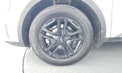 Kia Sorento 2024, 28504 км, за 32814.76 USD