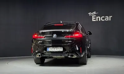 BMW X4 2025, 14277 км, за 53498.75 USD