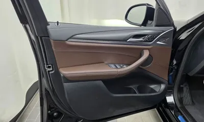 BMW X4 2025, 14277 км, за 53498.75 USD - фото 24