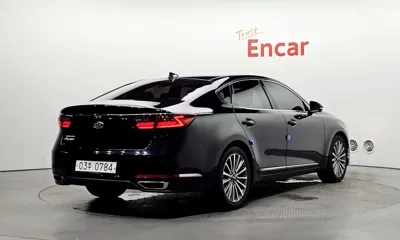 Kia K7 2016, 89900 км, за 8444.38 USD