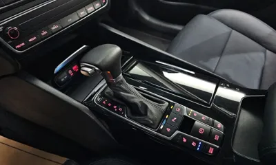 Kia K7 2016, 89900 км, за 8444.38 USD - фото 9
