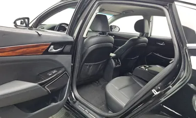 Kia K7 2016, 89900 км, за 8444.38 USD - фото 11