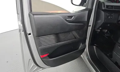 Hyundai Staria 2022, 30878 км, за 14637.02 USD - фото 24
