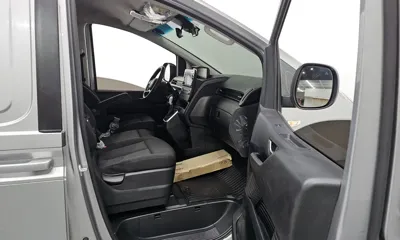 Hyundai Staria 2022, 30878 км, за 14637.02 USD - фото 26