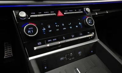 Hyundai Santafe 2024, 12417 км, за 20480.5 USD - фото 17