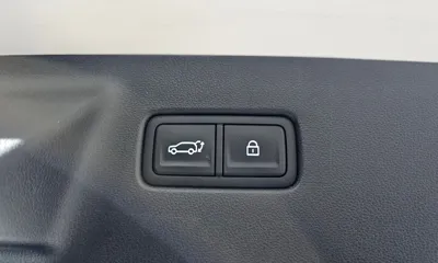 Hyundai Santafe 2024, 12417 км, за 20480.5 USD - фото 20