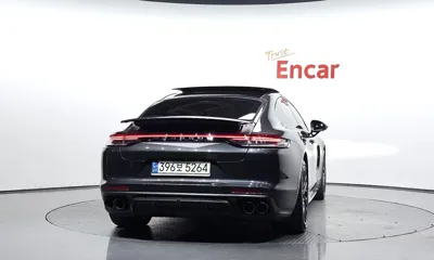 Porsche Panamera 2021, 79932 км, за 54680.32 USD