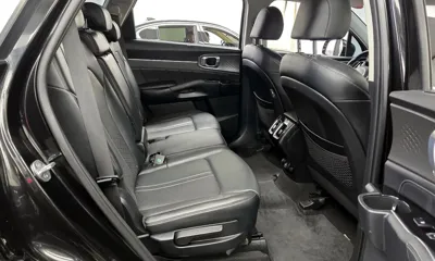 Kia Sorento 2022, 45172 км, за 16345.02 USD - фото 12