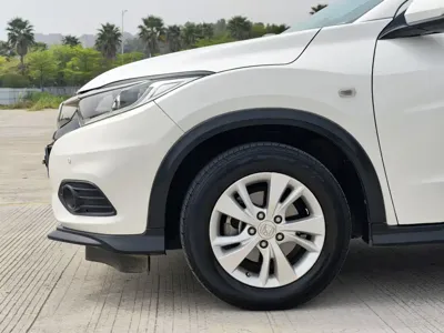 Honda Vezel 2019, 60000 км, за 8381.36 USD