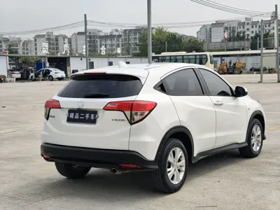 Honda Vezel 2019, 60000 км, за 8381.36 USD - фото 10