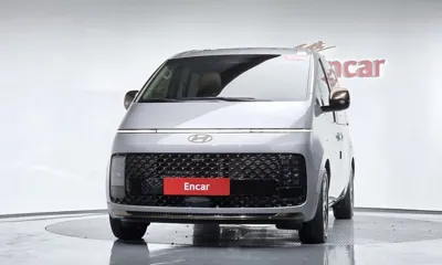 Hyundai Staria 2025, 24845 км, за 29746.19 USD