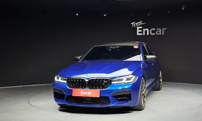 BMW M5 2018, 100107 км, за 52005.44 USD