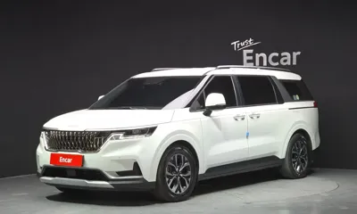 Kia Canival · 2022 год