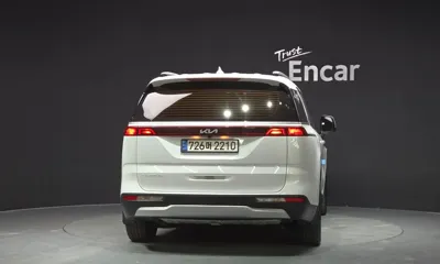 Kia Canival 2022, 55215 км, за 16887.4 USD