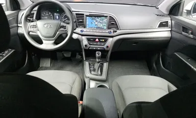 Hyundai Avante 2018, 103761 км, за 5907.84 USD - фото 7