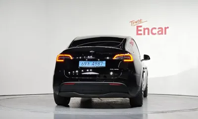 Tesla Model Y 2022, 102332 км, за 25276.89 USD