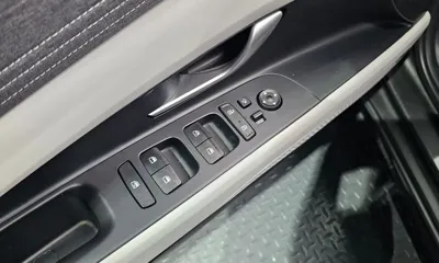 Hyundai Avante 2021, 72046 км, за 12295.09 USD - фото 20