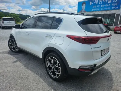 Kia Sportage 2019, 115000 км, за 10444.03 USD