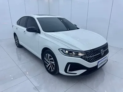 Volkswagen Lavida 2023, 49000 км, за 13029.32 USD