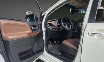 Toyota Sienna 2016, 112757 км, за 11270.36 USD - фото 10