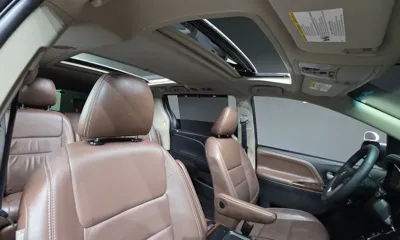 Toyota Sienna 2016, 112757 км, за 11270.36 USD - фото 20