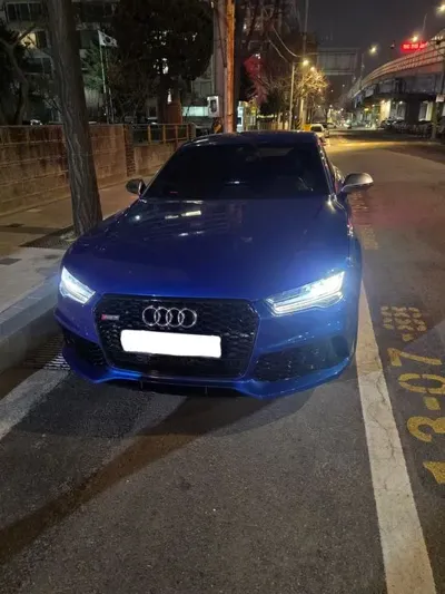 Audi RS7 · 2016 год