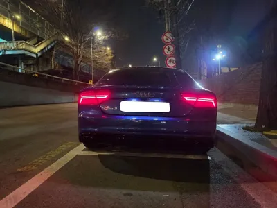 Audi RS7 2016, 69500 км, за 39022.82 USD