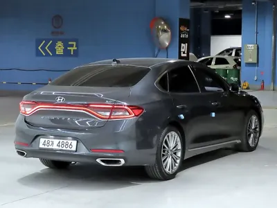 Hyundai Grandeur 2019, 160372 км, за 8391.89 USD