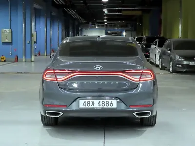 Hyundai Grandeur 2019, 160372 км, за 8391.89 USD