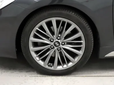 Hyundai Grandeur 2019, 160372 км, за 8391.89 USD