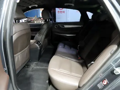 Hyundai Grandeur 2019, 160372 км, за 8391.89 USD - фото 11