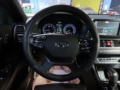 Hyundai Grandeur 2019, 160372 км, за 8391.89 USD - фото 14