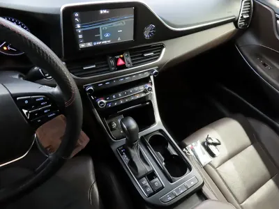Hyundai Grandeur 2019, 160372 км, за 8391.89 USD - фото 18