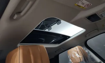 Land Rover Discovery 2018, 105150 км, за 21202.57 USD - фото 20