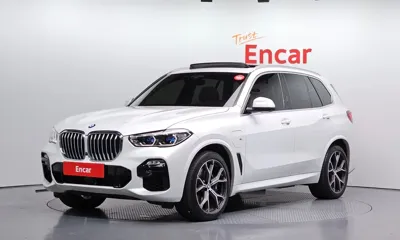 BMW X5 · 2021 год