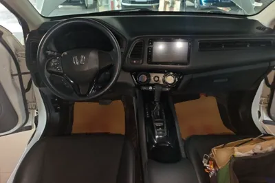 Honda Vezel 2019, 72900 км, за 9245 USD - фото 12