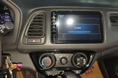 Honda Vezel 2019, 72900 км, за 9245 USD - фото 15
