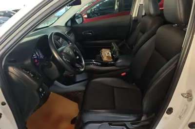 Honda Vezel 2019, 72900 км, за 9245 USD - фото 17