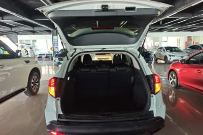 Honda Vezel 2019, 72900 км, за 9245 USD - фото 22
