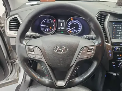 Hyundai Santafe 2018, 92855 км, за 8467.9 USD - фото 9