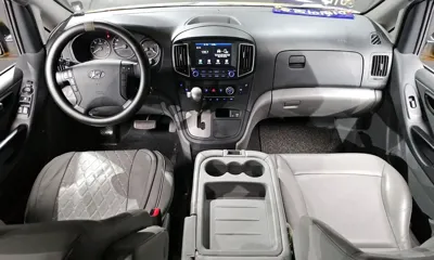 Hyundai Starex 2020, 71454 км, за 10603.7 USD - фото 7