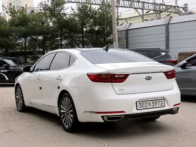 Kia K7 2016, 155200 км, за 7475.78 USD