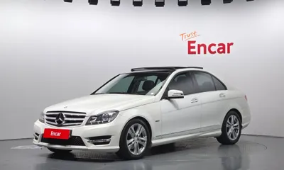 Mercedes-Benz C-Class · 2012 год