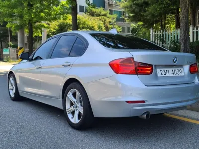 BMW 3-Series 2013, 113011 км, за 4560.26 USD