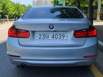 BMW 3-Series 2013, 113011 км, за 4560.26 USD