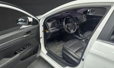 Hyundai Avante 2016, 118280 км, за 5750.93 USD - фото 11