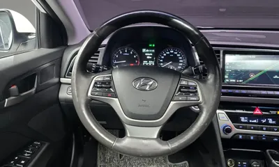 Hyundai Avante 2016, 118280 км, за 5750.93 USD - фото 13