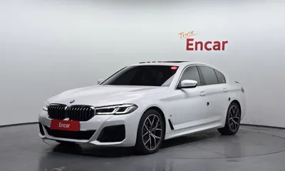 BMW 5-Series · 2022 год